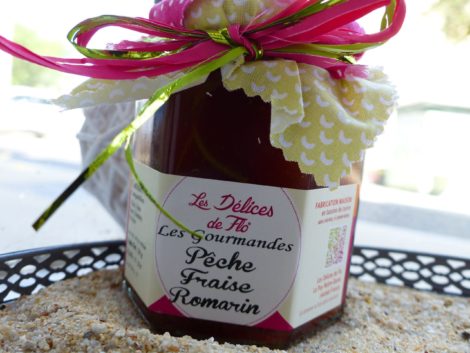 Confiture Pêche Fraise Romarin (290gr)