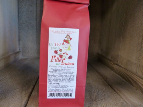 Thé la fille aux fraises noir & blanc (100gr)